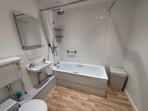 Photo 14- click for photo gallery